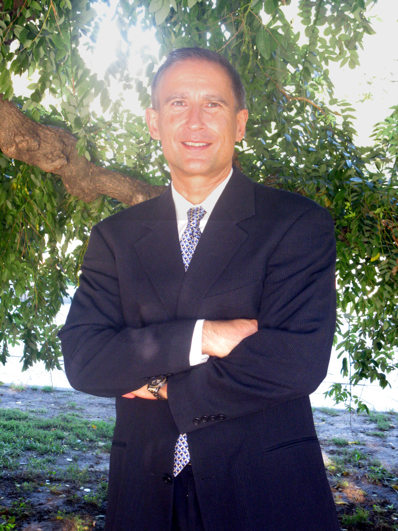 Andreas Pour, Founder